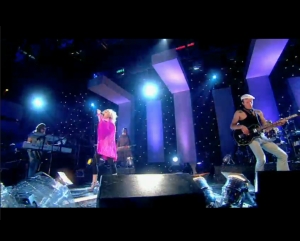 Goldfrapp - Number 1 (Live)